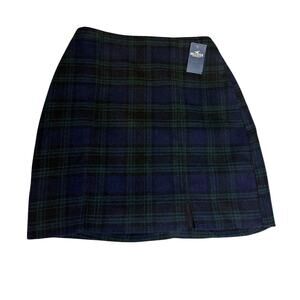 Hollister ultra high rise plaid skirt with pockets NWT